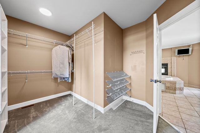 643 Cornwall Rd, Clarksville, TN 37043