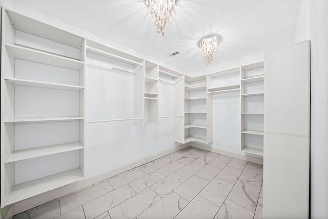 643 Cornwall Rd, Clarksville, TN 37043