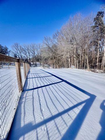 643 Cornwall Rd, Clarksville, TN 37043