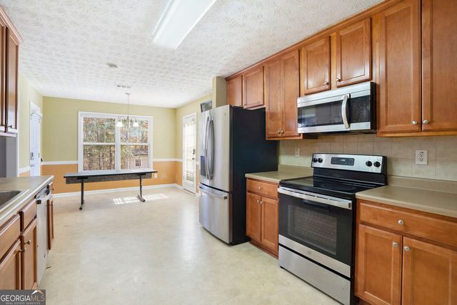 1359 River Club Drive NE, Conyers, GA 30012