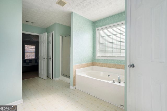 1359 River Club Drive NE, Conyers, GA 30012