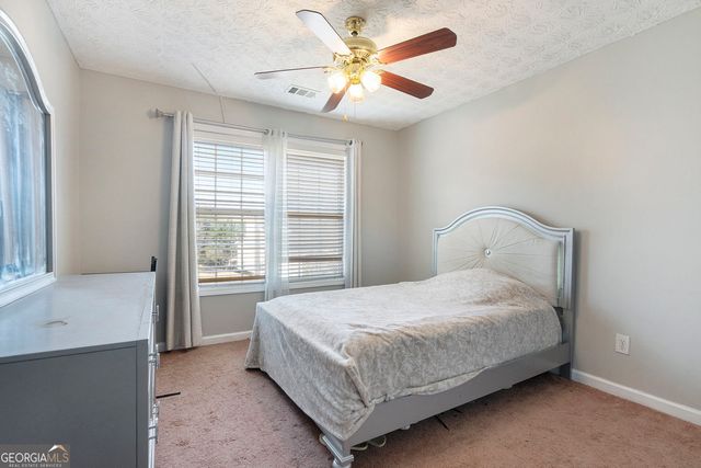 1359 River Club Drive NE, Conyers, GA 30012