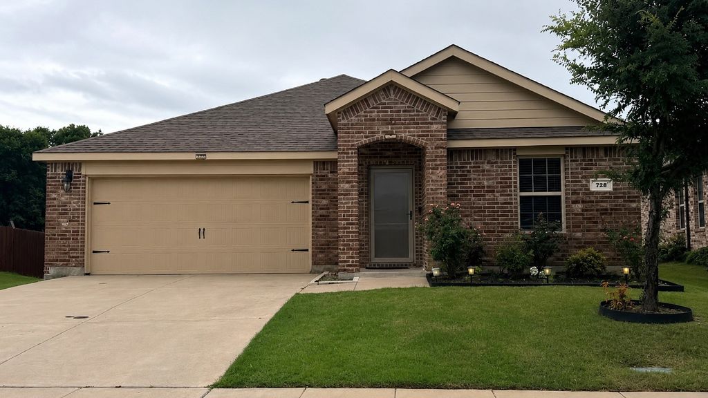725 Emerald Drive, Princeton, TX 75407