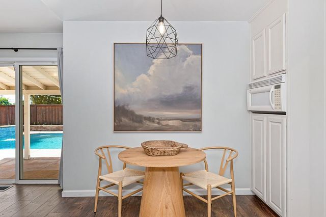5263 Heritage Dr, Carmichael, CA 95608