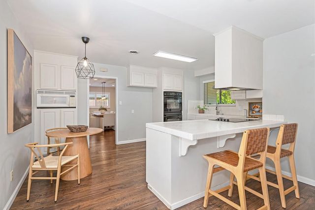 5263 Heritage Dr, Carmichael, CA 95608