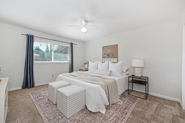5263 Heritage Dr, Carmichael, CA 95608