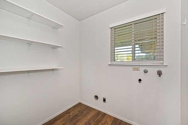 5263 Heritage Dr, Carmichael, CA 95608