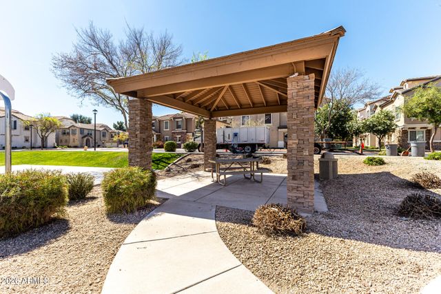 970 W ASPEN Way, Gilbert, AZ 85233