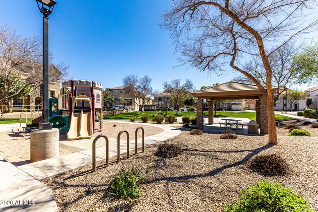 970 W ASPEN Way, Gilbert, AZ 85233