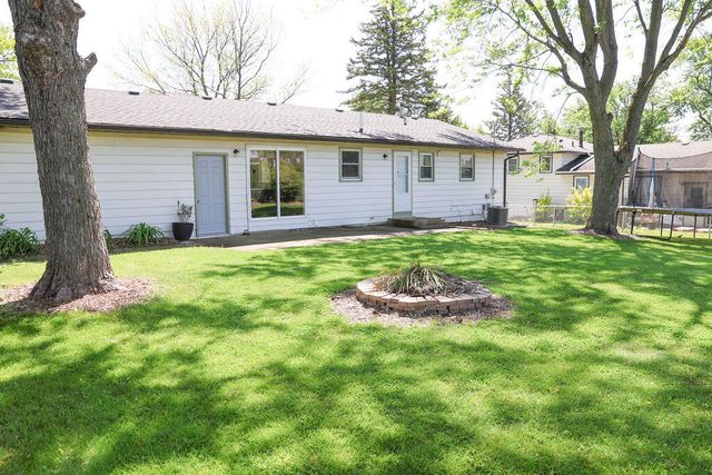 9370 Roosevelt Place, Crown Point, IN 46307