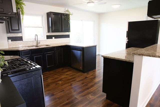 9370 Roosevelt Place, Crown Point, IN 46307