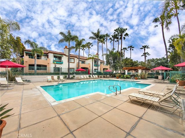 320 Villa Point, Newport Beach, CA 92660