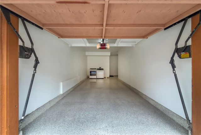 320 Villa Point, Newport Beach, CA 92660