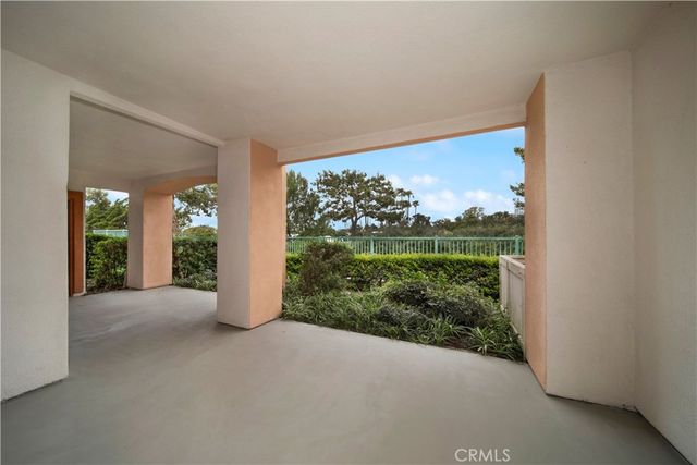 320 Villa Point, Newport Beach, CA 92660