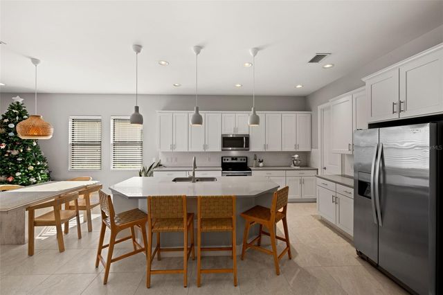 10661 ESSEX SQUARE BOULEVARD, Fort Myers, FL 33913