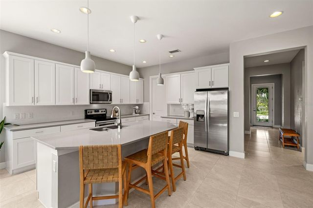 10661 ESSEX SQUARE BOULEVARD, Fort Myers, FL 33913