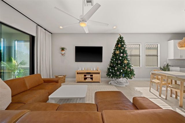 10661 ESSEX SQUARE BOULEVARD, Fort Myers, FL 33913