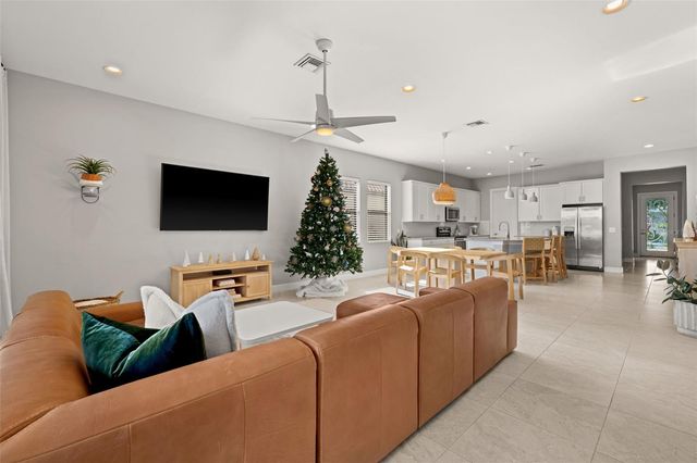 10661 ESSEX SQUARE BOULEVARD, Fort Myers, FL 33913