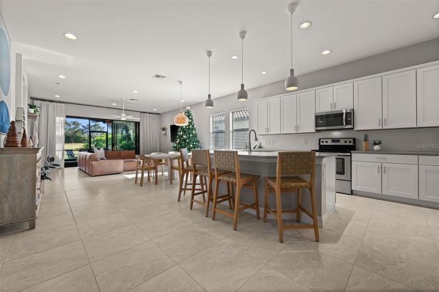 10661 ESSEX SQUARE BOULEVARD, Fort Myers, FL 33913