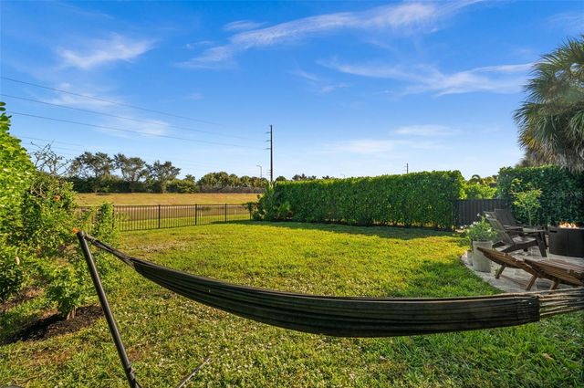 10661 ESSEX SQUARE BOULEVARD, Fort Myers, FL 33913