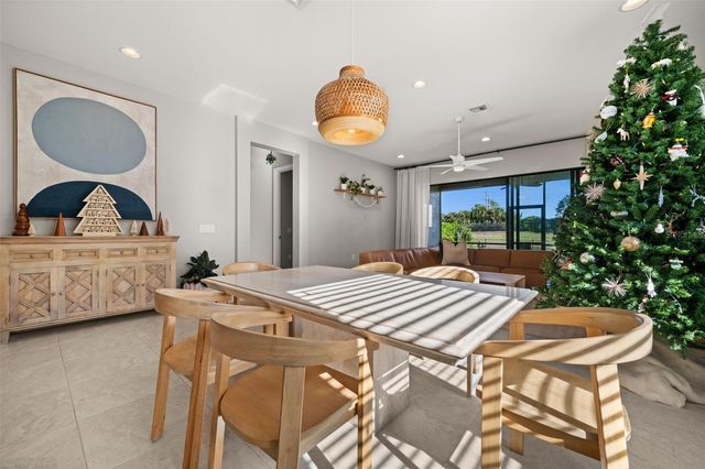 10661 ESSEX SQUARE BOULEVARD, Fort Myers, FL 33913