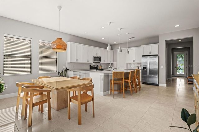 10661 ESSEX SQUARE BOULEVARD, Fort Myers, FL 33913