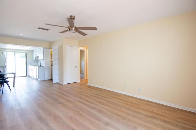 431 Jupiter Lakes Boulevard 2120b, Jupiter, FL 33458