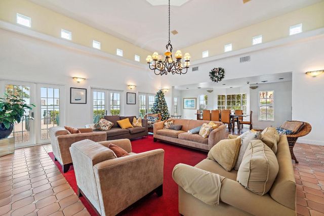 1015 Lake Shore Drive 102, Lake Park, FL 33403