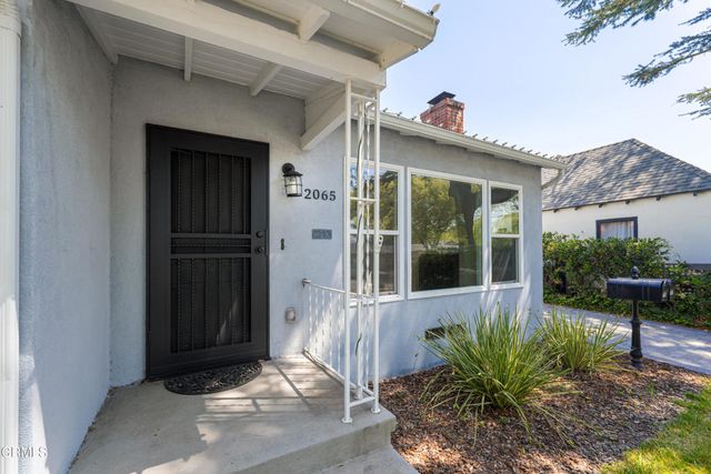 2065 Casa Grande, Pasadena, CA 91104