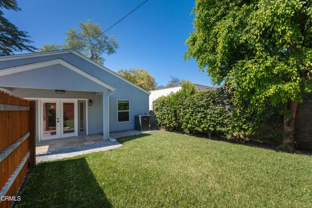 2065 Casa Grande, Pasadena, CA 91104