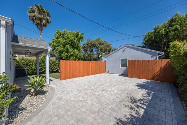 2065 Casa Grande, Pasadena, CA 91104