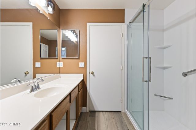 1142 W SPARROW Drive, Chandler, AZ 85286