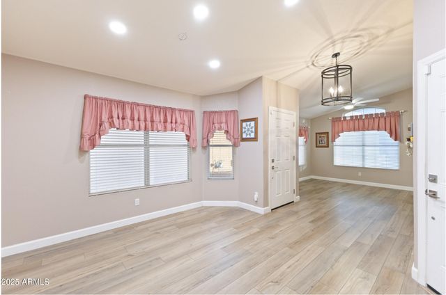 1142 W SPARROW Drive, Chandler, AZ 85286