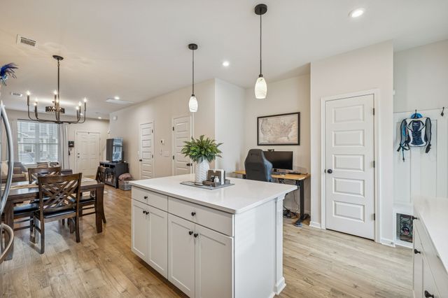 1230 Hope Village Way, Hermitage, TN 37076