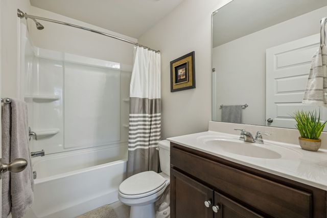 1230 Hope Village Way, Hermitage, TN 37076