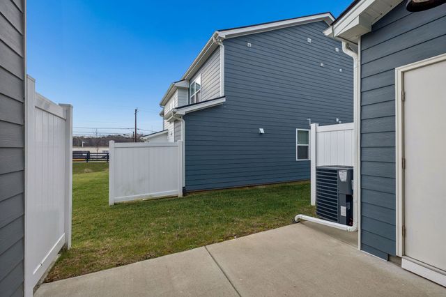 1230 Hope Village Way, Hermitage, TN 37076