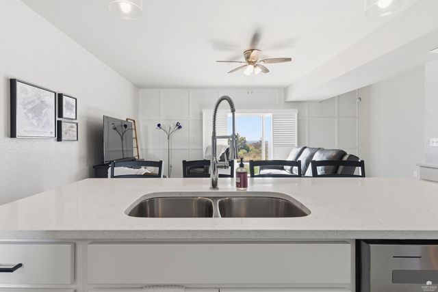 5625 Goheen Drive, Manhattan, KS 66503