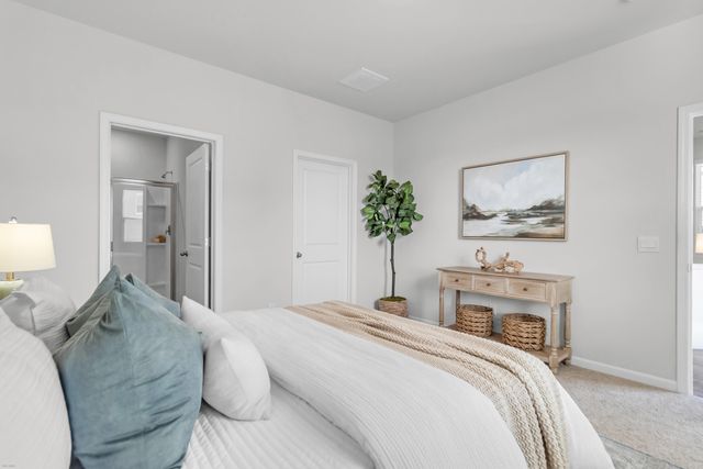 318 Feldspar Lane, Ladson, SC 29456