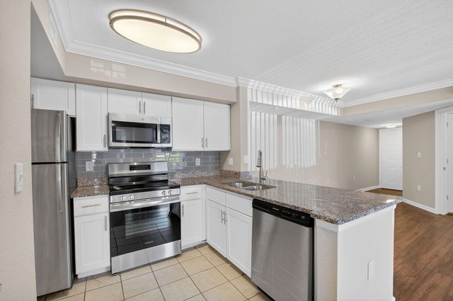 15035 Michelangelo Boulevard 105, Delray Beach, FL 33446