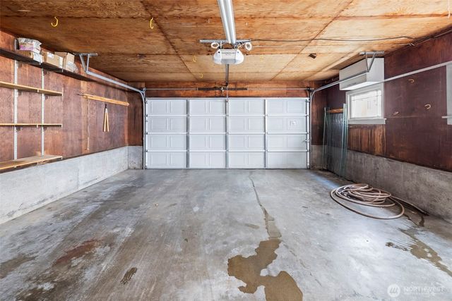 1215 N Alder Street, Tacoma, WA 98406