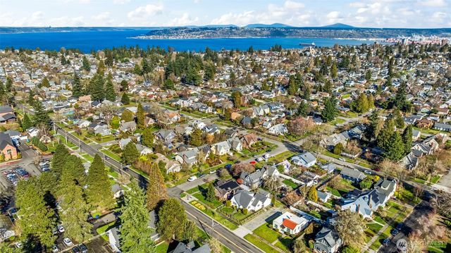 1215 N Alder Street, Tacoma, WA 98406