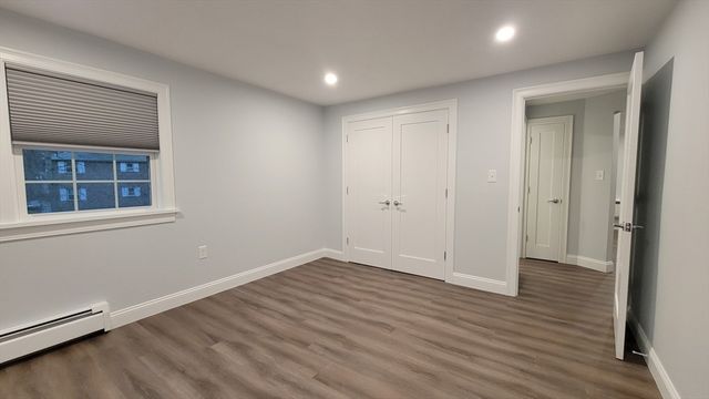 70 Farrwood Ave 11, North Andover, MA 01845