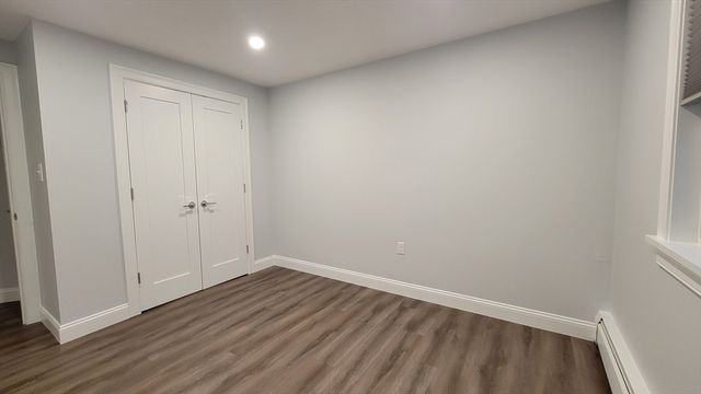 70 Farrwood Ave 11, North Andover, MA 01845