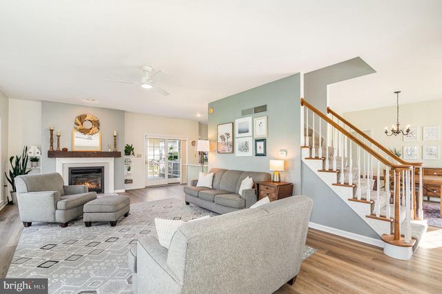 2726 HIGH ST, Mechanicsburg, PA 17055
