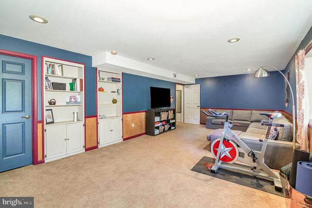 2726 HIGH ST, Mechanicsburg, PA 17055