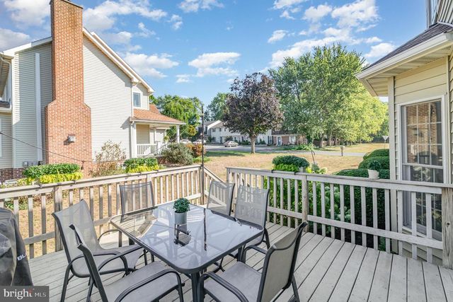 2726 HIGH ST, Mechanicsburg, PA 17055