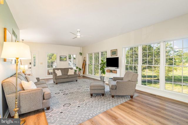 2726 HIGH ST, Mechanicsburg, PA 17055