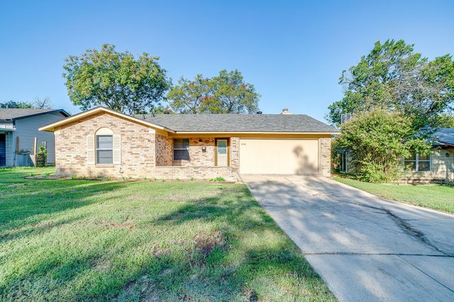 4516 Rector Avenue, Fort Worth, TX 76133