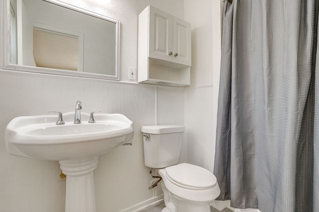 4516 Rector Avenue, Fort Worth, TX 76133
