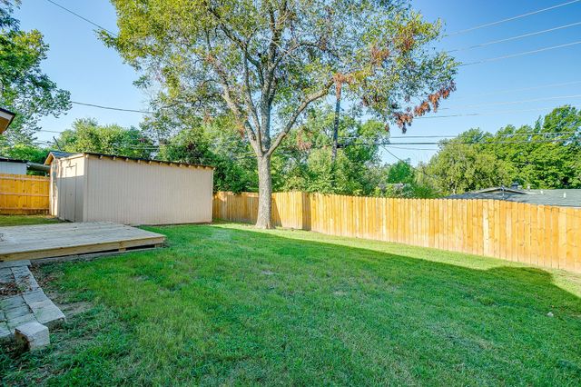 4516 Rector Avenue, Fort Worth, TX 76133